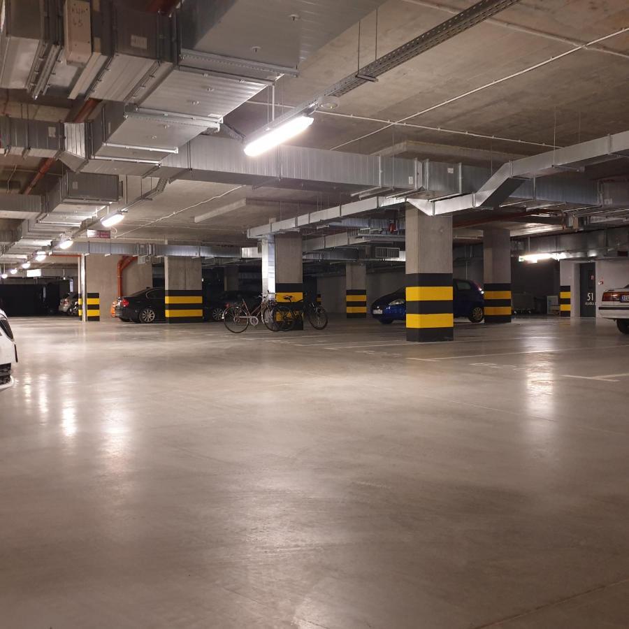 Q Apart Amber - Studio, Manufaktura, Klimatyzacja I Garaz Gratis, Netflix, Fv, Gwarancja Zadowolenia Lodź Bagian luar foto